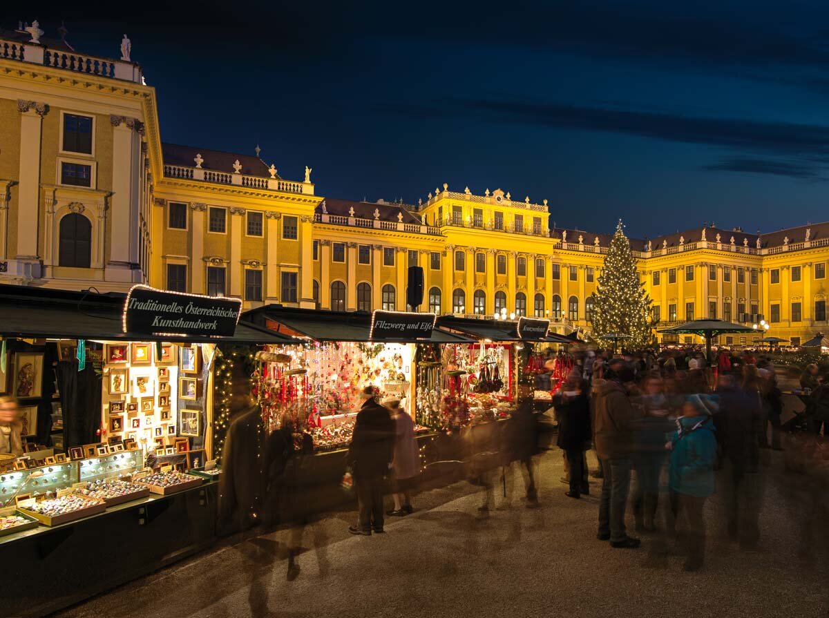 3. Christmas Market Schönbrunn Palace