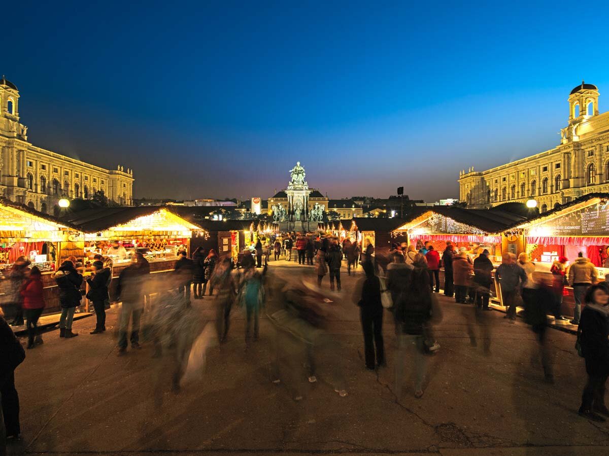 Christmas Market Maria-Theresien Platz